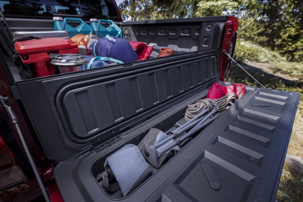 GM trademarks Multistow tailgate, GM trademarks Multistow tailgate