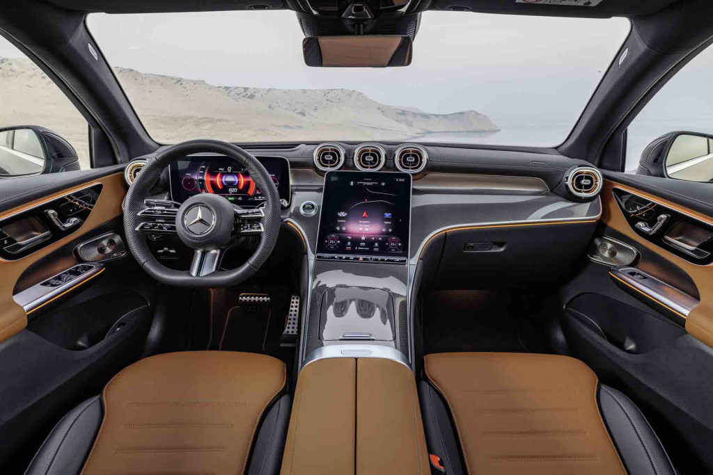 Redesigned 2024 Mercedes-Benz GLC-Class Coupe debuts, Redesigned 2024 Mercedes-Benz GLC-Class Coupe debuts