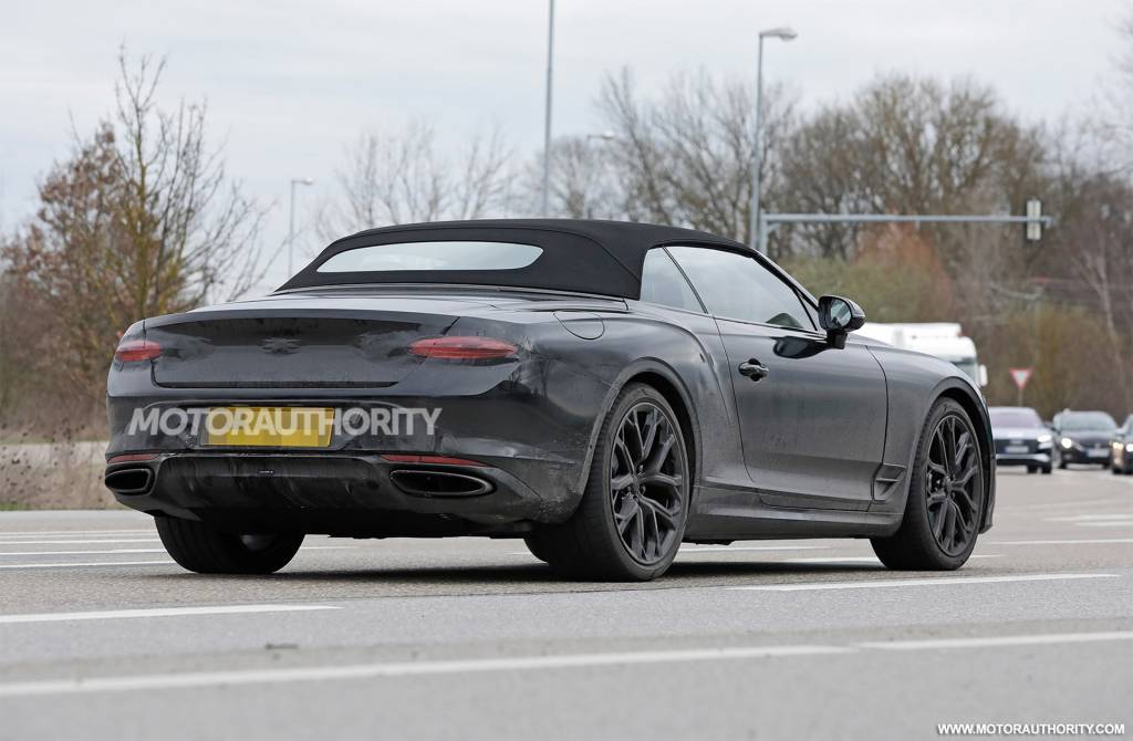 2025 Bentley Continental GT Convertible spy shots