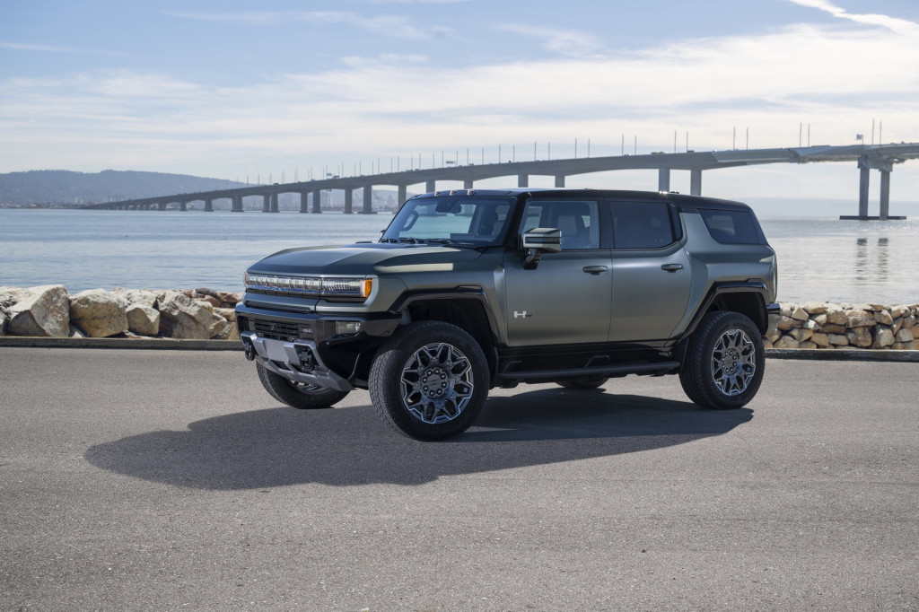 Review: 2024 GMC Hummer EV SUV shows off what can be, Review: 2024 GMC Hummer EV SUV shows off what can be