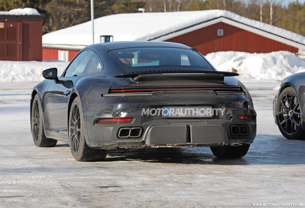 2024 Porsche 911 Turbo S hybrid spy shots and video, 2024 Porsche 911 Turbo S hybrid spy shots and video