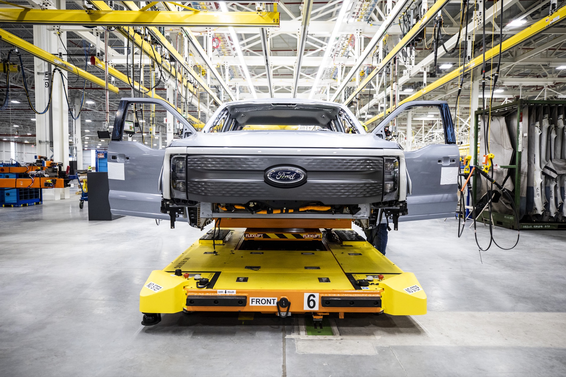 Ford F-150 Lightning production restarting March 13