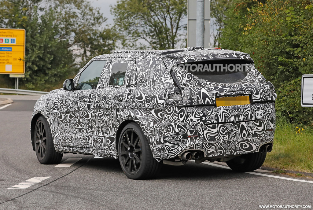 , 2024 Range Rover Sport SV spy shots and video