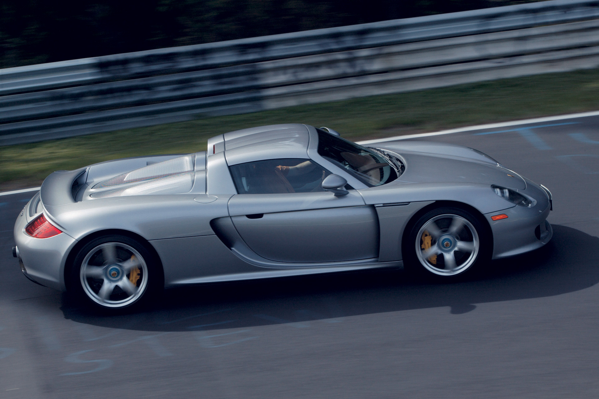 Porsche Carrera GT recalled for suspension defect