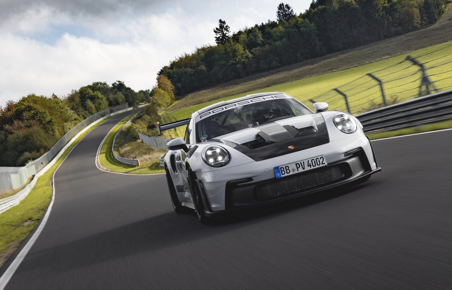 , Nürburgring now requires cars capable of at least 80 mph